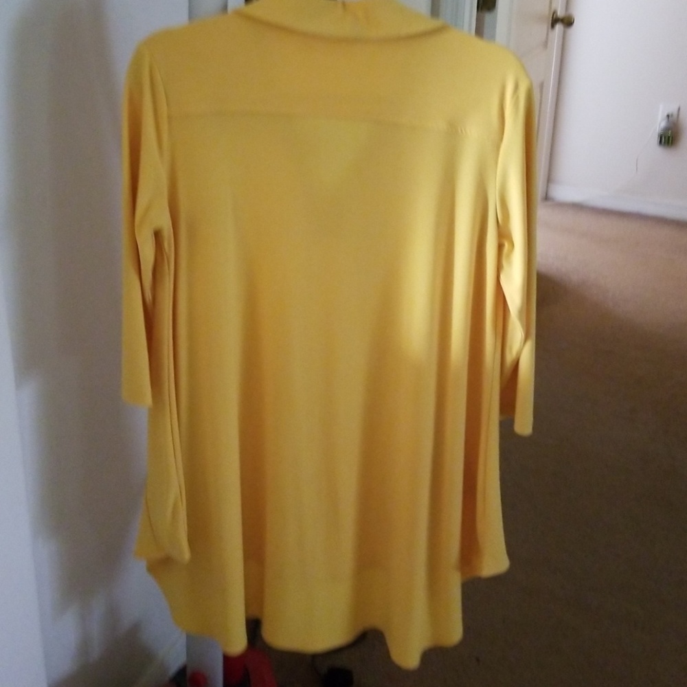 Pullover Top - Picture 2 of 2